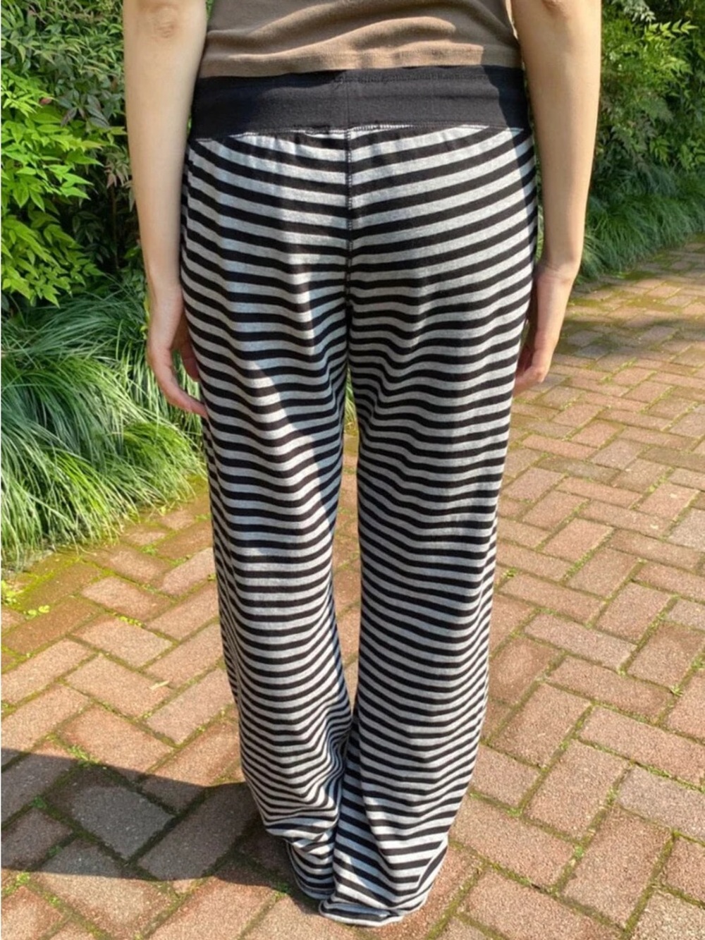 Brandy melville Hilary striped pants - Picture 3 of 3